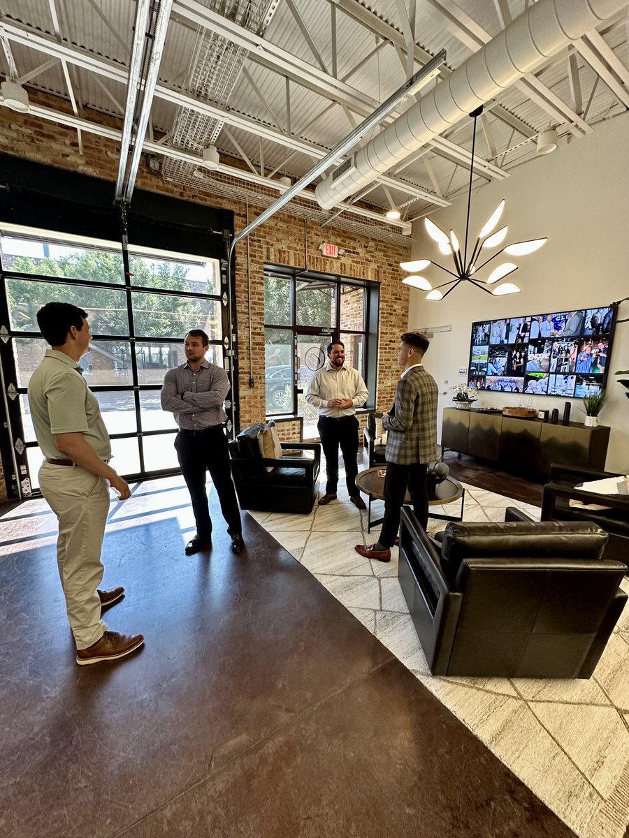 Muncaster Financial Group tweet media