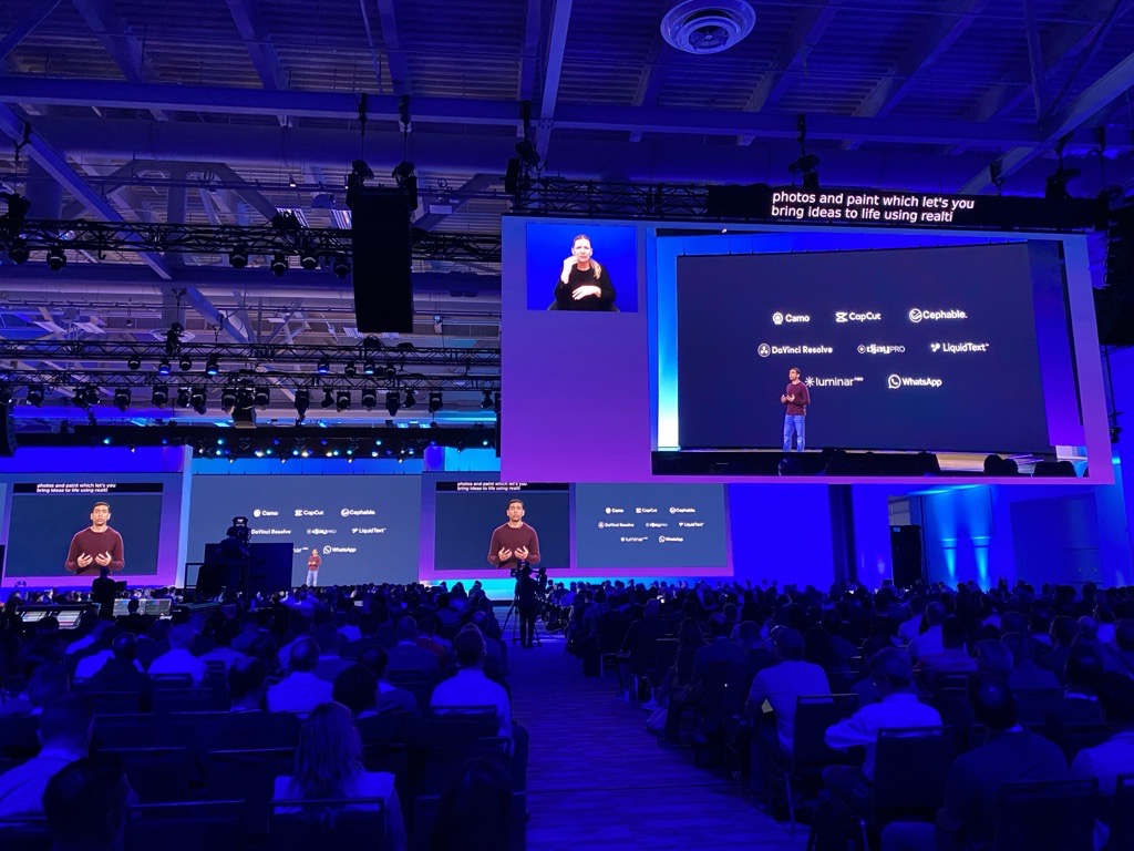 LiquidTextCorp's tweet photo. WoW! LiquidText was featured during Satya Nadella's Build 2024 Keynote introducing Copilot+ AI Accelerated PC's and supported apps.
#liquidtext #ai #copilot+ #productivity #pdf #notetaker
https://t.co/VtVwIzLH0Z https://t.co/kO86UF0d5p
