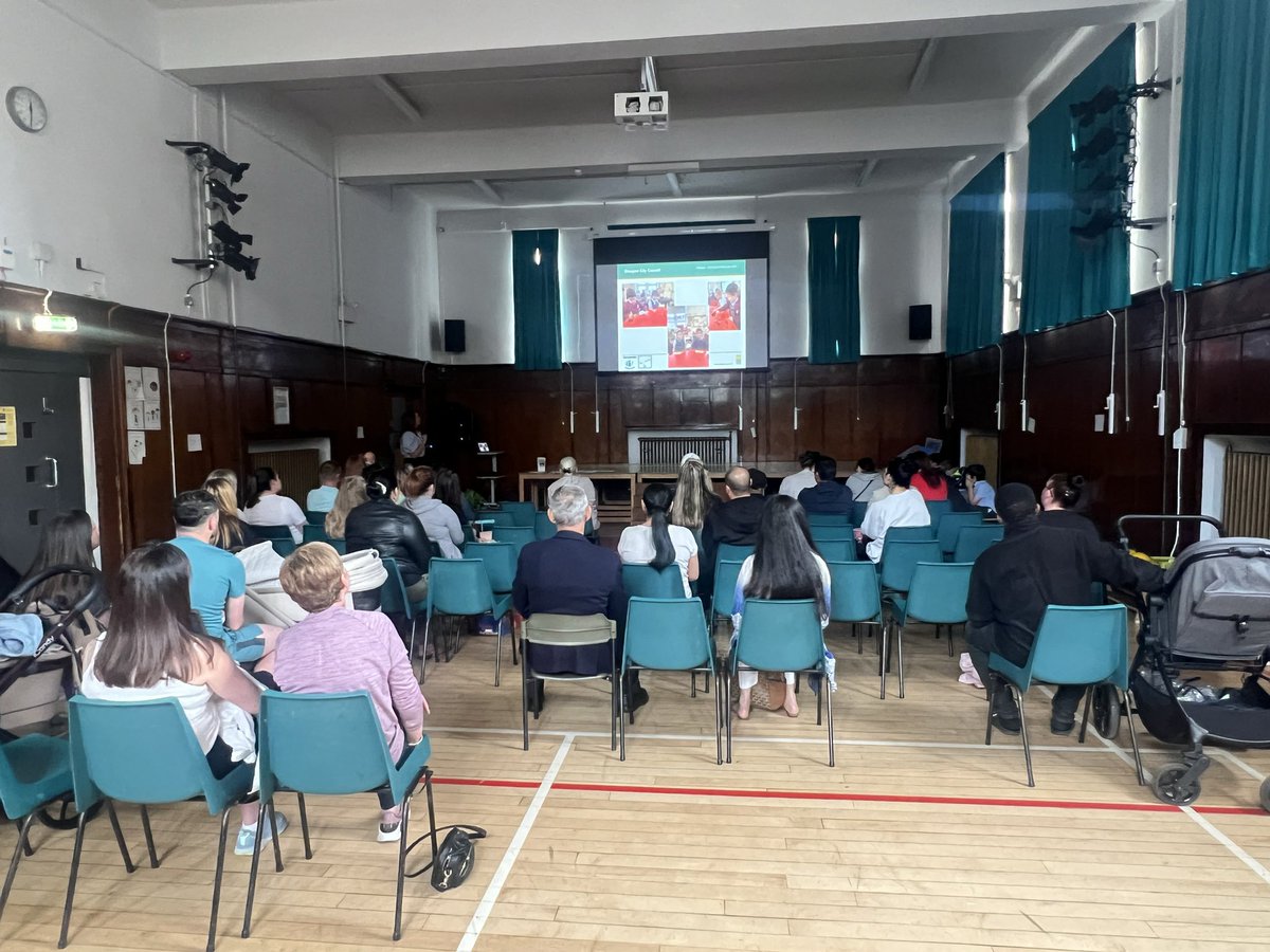 StCharlesGla's tweet photo. Week 4 of our #PreEntryVisits and Mrs Burke told the parents all about @glasgowcounts and #MathsMastery. The parents were told all about #ConcretePictorialAbstract approach and the importance of maintaining a positive #MathsMindset. Some of our #MathsAmbassadors the showed the parents the @sumdog app that the children will be introduced to when they start school in August.