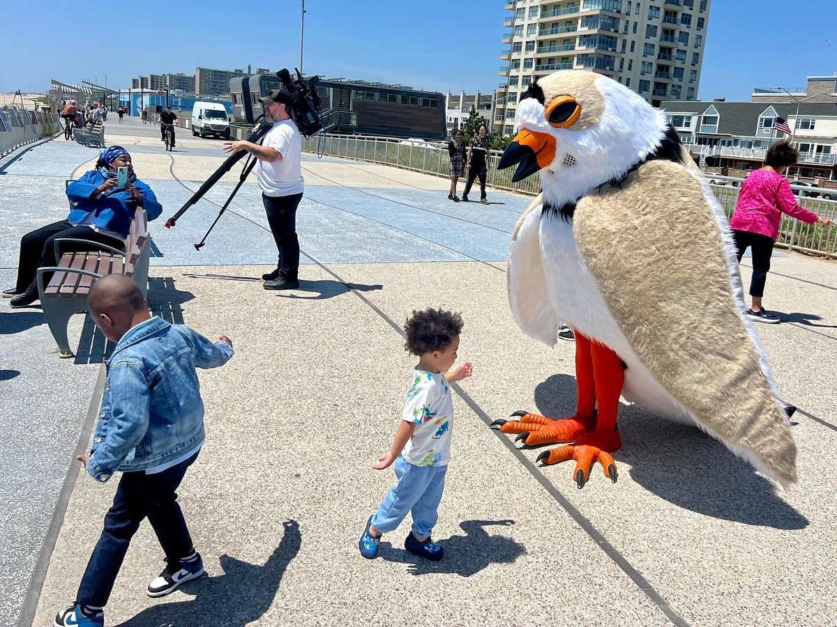 A great time today at the @nycparks Rockaway Beach opening day! @nycplover was happy to table at the event and see many friends and meet new folks too! Join us this summer as a volunteer (training on June 8)! 🩵