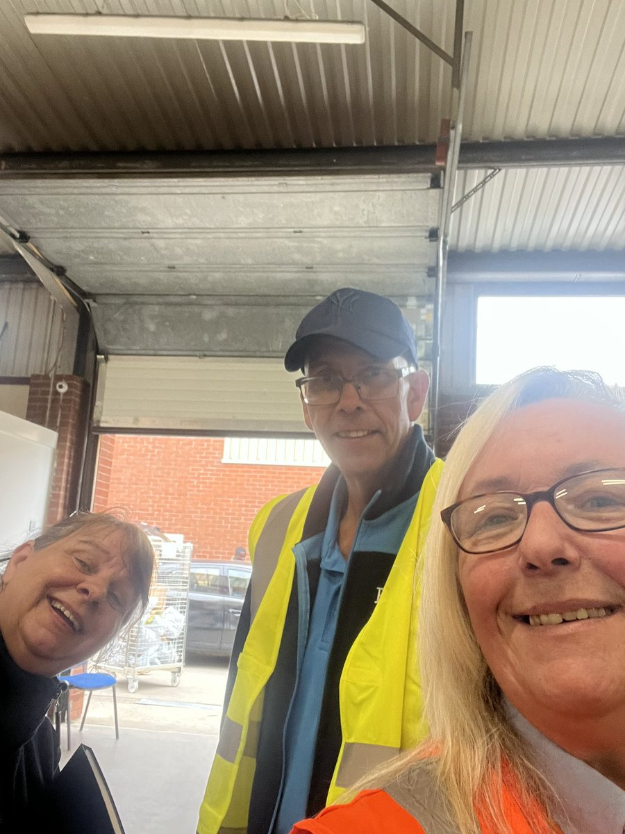 Another great new delivery unit visit for Evri couriers Clacton it was but no sunshine today. Lovely happy couriers and a welcoming Cdm nice to finally see couriers altogether. And our workplace rep