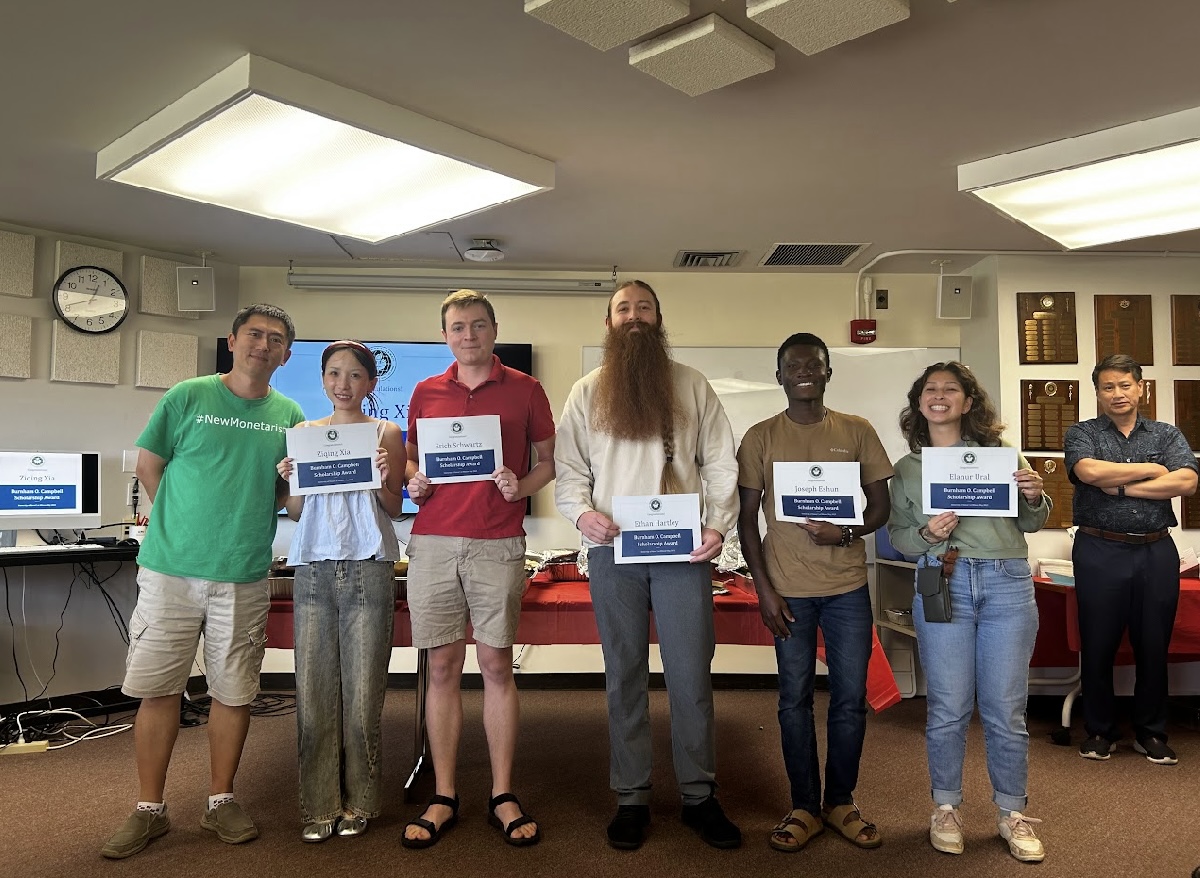 UHM_ECON's tweet photo. Recognizing brilliance: Highlights from our Economics Department’s awards ceremony, where graduate students were honored for their outstanding contributions and achievements. 🎓🏅 #GradExcellence #EconAwards #futureleaders #Economics https://t.co/oPBsPr165g