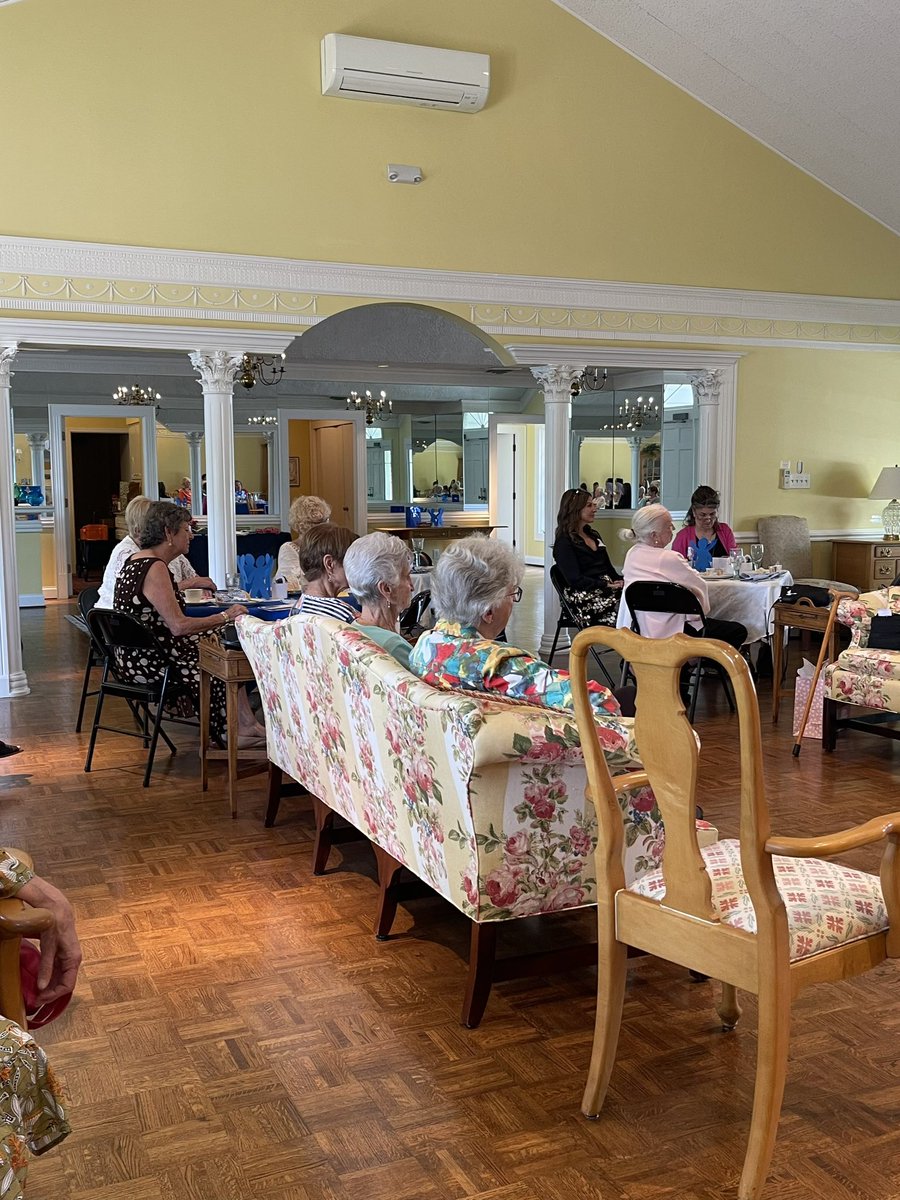 ESCrossroads tweet media