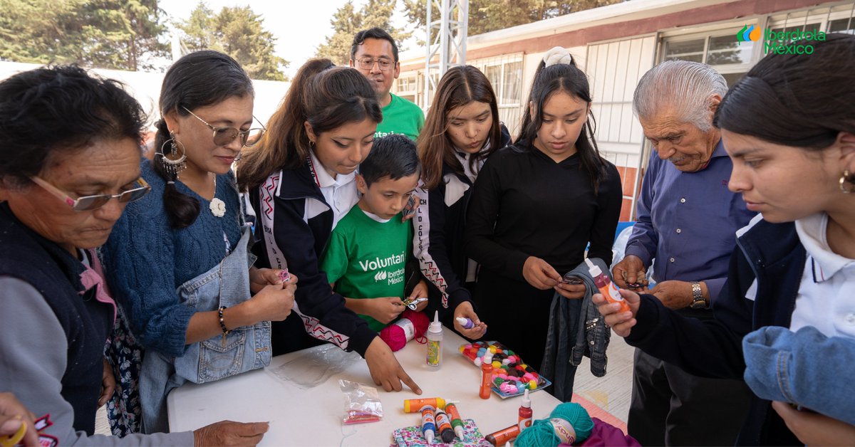 Realizamos actividades de #reciclaje, donde aprendimos sobre #EconomíaCircular y #CuidadoDelAgua, en alianza con @ANIPAC_AC y nuestros voluntari@s. ♻️ 💚 🚰 
#SomosEnergía