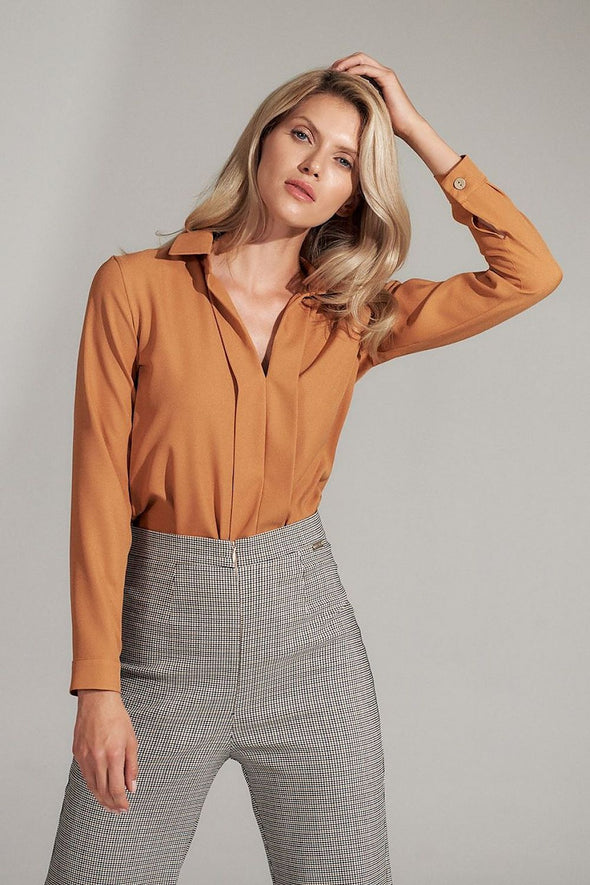 colvooshop's tweet photo. Shirtcut Blouse Two Vertical Pleats Serge Neck Button Cuff Long Sleeve – COLVOO https://t.co/4C53VDN405 

#StylishTops #TrendyBlouses #ChicTunics #FashionForward #WardrobeEssentials #VersatileStyles #OutfitInspiration #ClosetMustHaves #FashionistaFaves #StatementPieces https://t.co/WBFjvopEHO