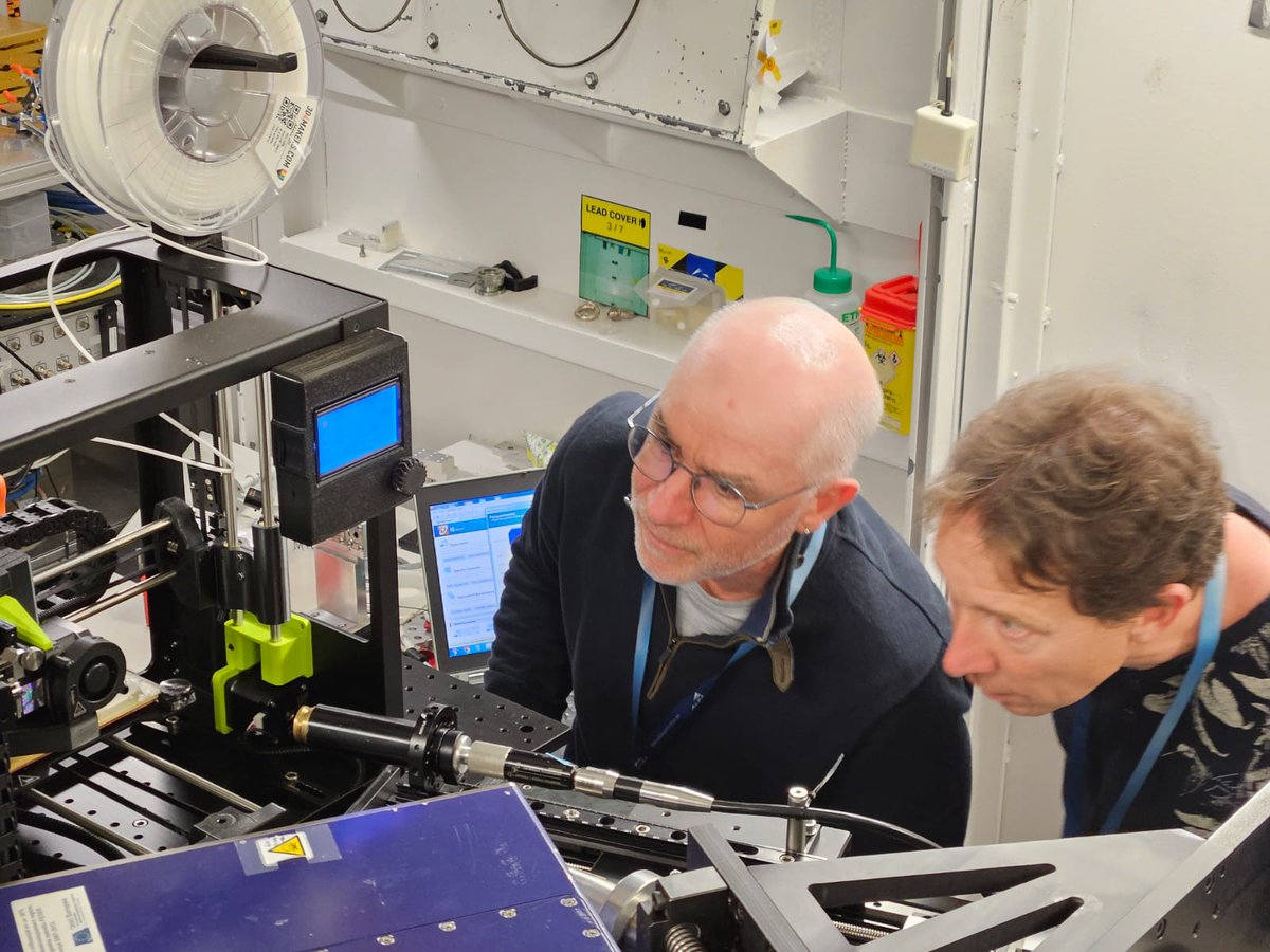 SoftMatPol_IEM_CSIC (@softmatpol) on Twitter photo Again at <a href="/ALBAsynchrotron/">Sincrotró ALBA💡</a>. Setting up an exciting experiment to register Raman spectra, WAXS and SAXS during operando fused filament fabrication. <a href="/lanamap_iqf/">LANAMAP-IQF</a>, <a href="/Univ_Lorraine/">Lorraine</a>, <a href="/IEM_CSIC/">IEM-CSIC</a> Again at <a href="/ALBAsynchrotron/">Sincrotró ALBA💡</a>. Setting up an exciting experiment to register Raman spectra, WAXS and SAXS during operando fused filament fabrication. <a href="/lanamap_iqf/">LANAMAP-IQF</a>, <a href="/Univ_Lorraine/">Lorraine</a>, <a href="/IEM_CSIC/">IEM-CSIC</a>
