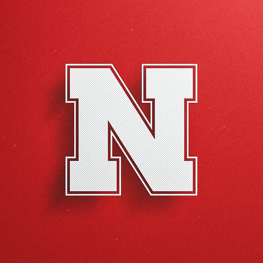 #AGTG 🙏🏽 Blessed and honored to receive an offer from the @HuskerFootball. @MikeRoach247 @Rivals @BillyEmbody @Jason_Howell @SOCGoldenBearFB @GPowersScout @coach_traylor #GBR 🔴