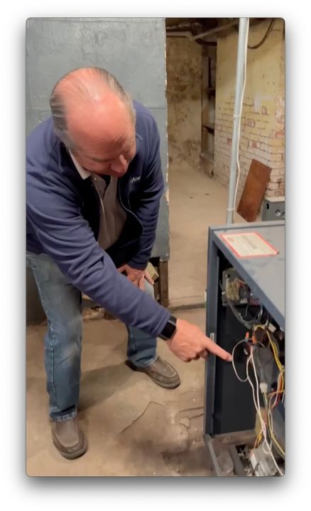 Time for a little heating history lesson🌡️📜 @ThisOldPlumber tells us about all of the heating changes #TOHGlenRidge has gone through and what the plan is for the future.

#ThisOldHouse facebook.com/54921567057011…