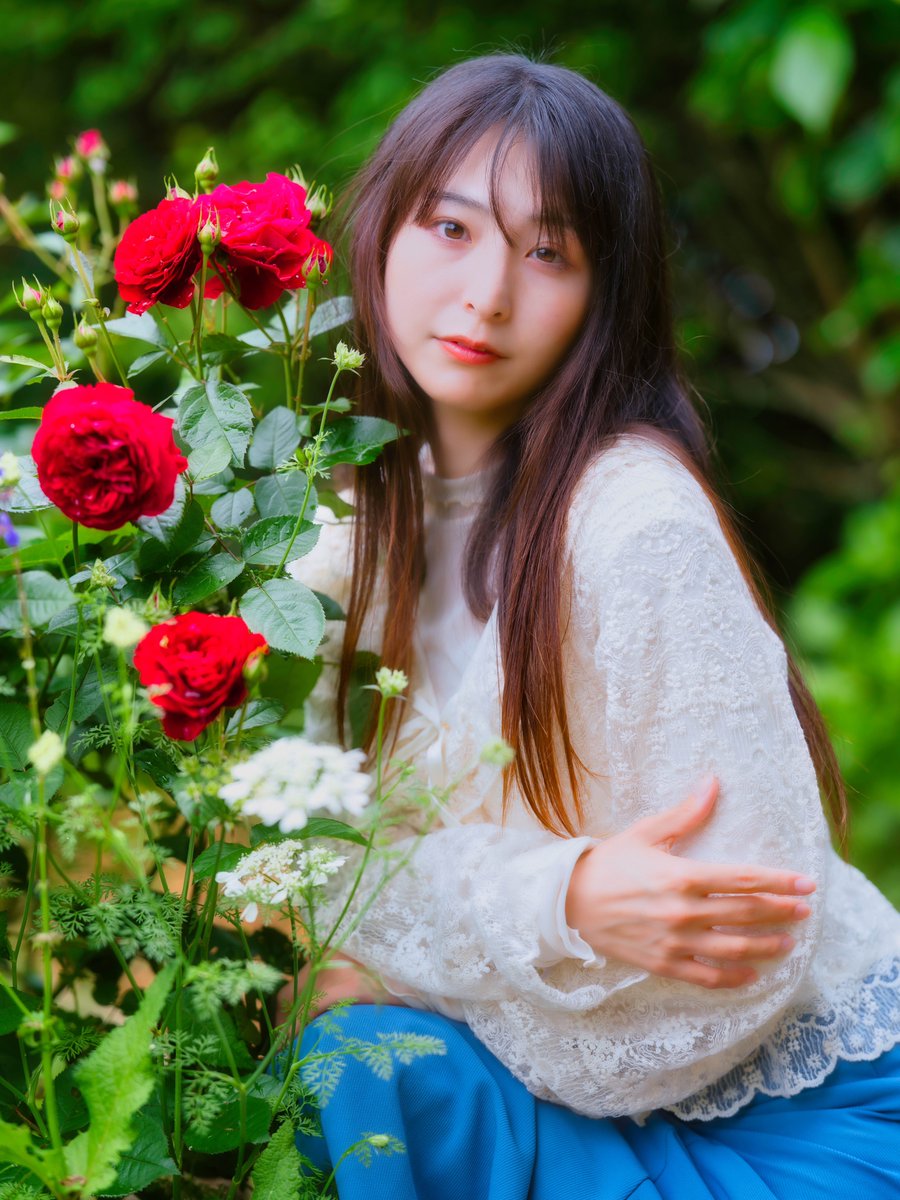 . 　　　 『 告白 』 . model:水無月いとさん@neruwanemutai . #薔薇 #花言葉 #portrait #photography #fujifilm #GFX100Ⅱ