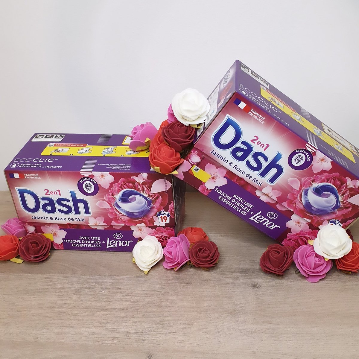 elodelu2's tweet photo. 🌺Dash🌺 
Collaboration commerciale non rémunérée produit offert #produitoffert par https://t.co/TRglLIA339 lessive Dash PODS® est dotée d'une technologie innovante qui assure une fraîcheur longue durée.
⚠️Toujours tenir la boite de PODS® fermée et hors de portée des enfants https://t.co/3TxqFTn25D
