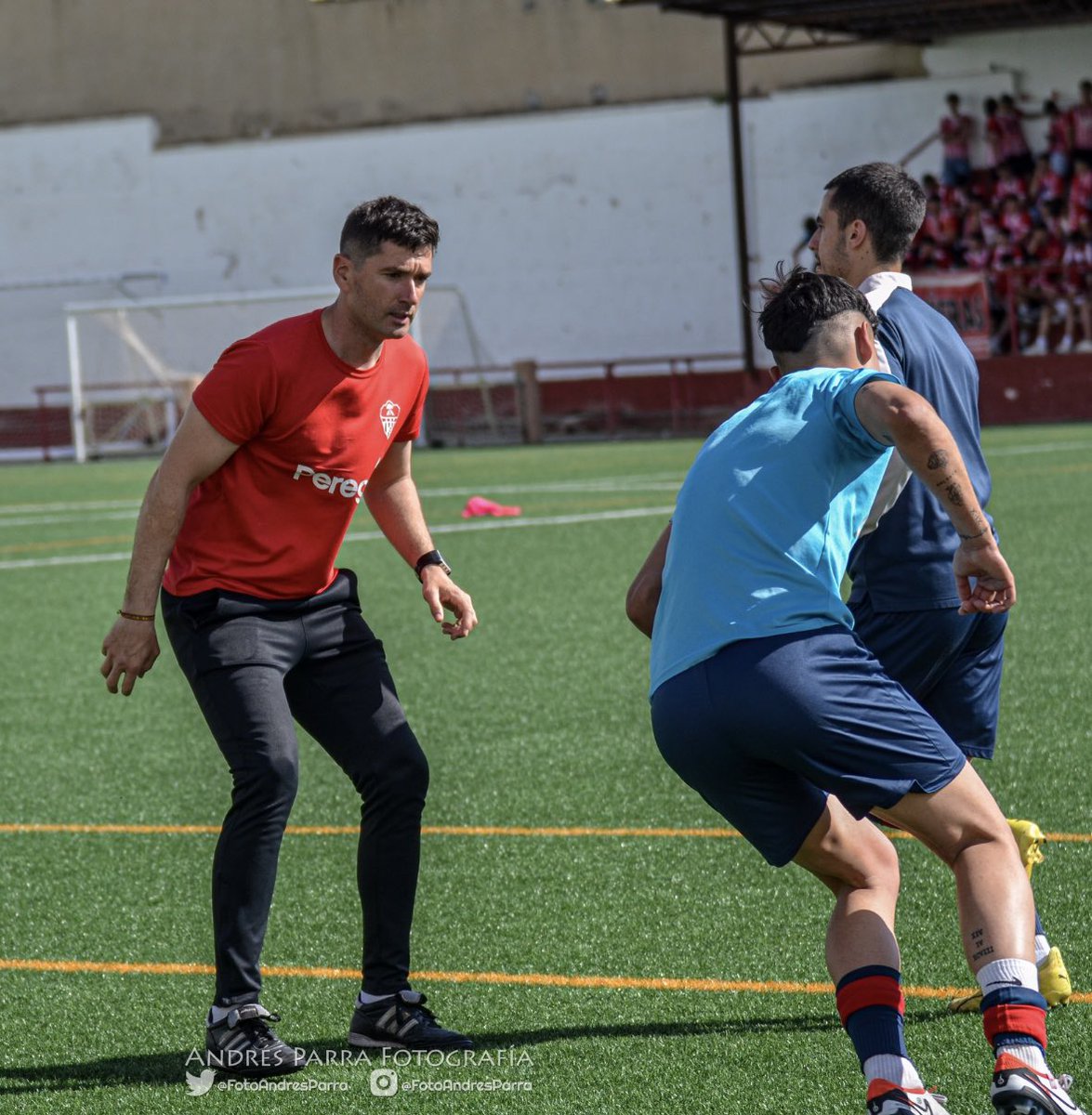 jorggee_8's tweet photo. Mención especial al trabajo en la sombra de mi @JaviPinedo1 
Gracias por hacerme volver a competir
Siempre conmigo❤️⚽️🫂 https://t.co/xvxhnC8uvH