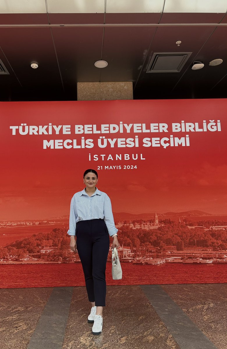 bebrlk24's tweet photo. Haliç Kongre Merkezi'nde, İBB Başkanımız Sayın Ekrem İmamoğlu'nun Başkanlığında gerçekleştirilen Türkiye Belediyeler Birliği Meclis Üyesi Üyesi Seçimi. 
@ekrem_imamoglu https://t.co/GTNTg81zzD