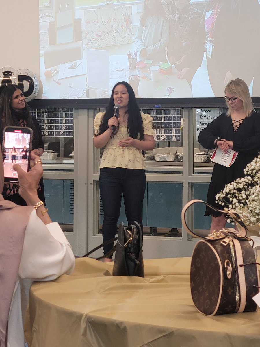 Congratulations, Ms. Alex for graduating the Parent Mentor program! We are so lucky to have her as part of room 22. Her presence in our room is so important for the students and the teachers 💞 <a href="/msmeganschumi/">msschumi</a> #parentmentor <a href="/D69CommSchools/">D69 Community Schools</a>