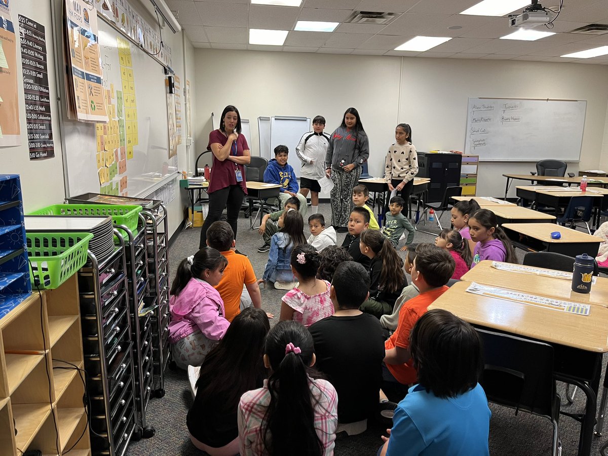 DykesDeAnn's tweet photo. Move Up Morning at Northridge! So exciting to visit the next grade and meet the teachers! As we wrap up a wonderful school year, we look forward to new adventures in August! We are Bengals! @NREL_Bengals @SvvsdSchuh @SVVSDsupt https://t.co/E8nekoKRMX