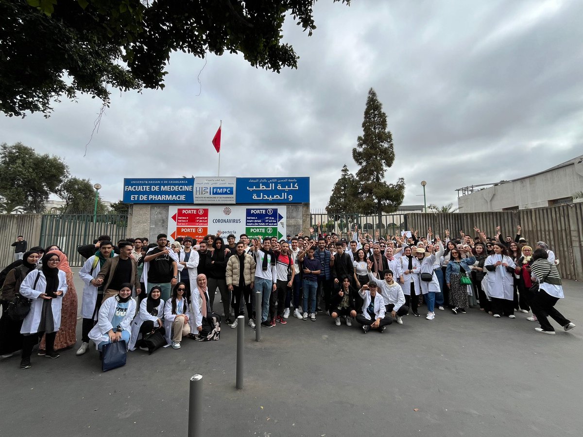 NekhouiS's tweet photo. #DoctorsUnderOppression*
*#Ne_Touche_Pas_A_Ma_Formation*
*#Ne_Touche_Pas_A_Mon_Representant*
*#التكوين_الطبي_و_الصيدلي_بالمغرب_يحتضر* https://t.co/KI8bu0IBNi