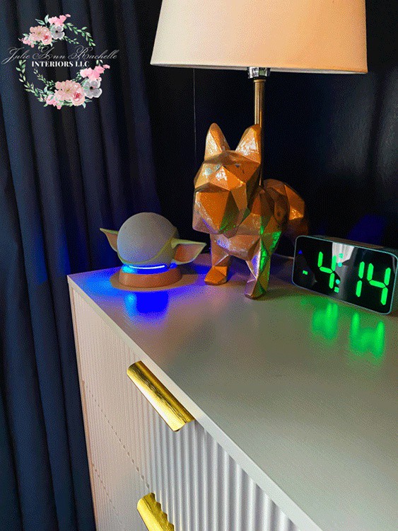 JulieAnnRachell's tweet photo. Week 7 of the #OneRoomChallenge, and it’s all coming together! 🌌✨ https://t.co/gFudQAr8bI

👏 Big thanks to our sponsors @beddys @designfilesapp and hosts @oneroomchallenge @AptTherapy for their support!

#ORC #Beddys #DesignFiles #ORCAT https://t.co/EDCb70ptxc