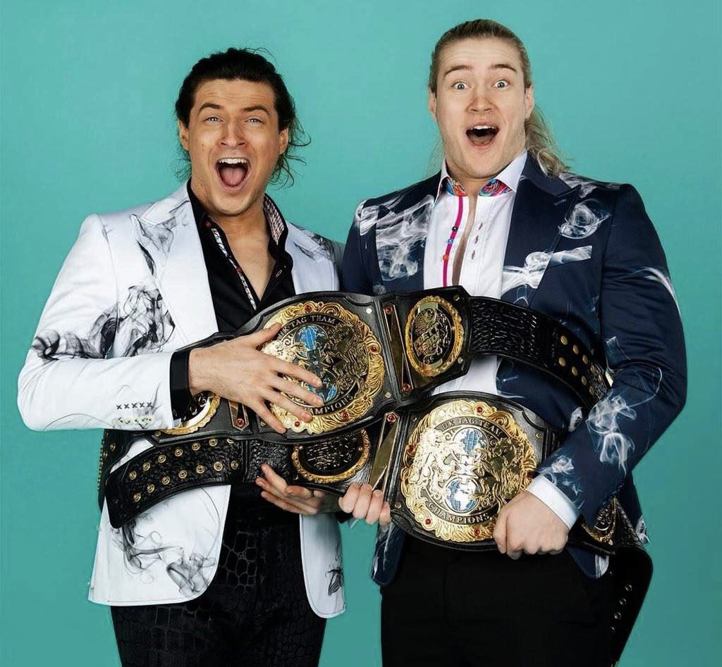 Chupacabra_01's tweet photo. 🎂Happy Birthday to Elton Prince! @EltonPrince_PD #EltonPrince #LewisHowley #PrettyDeadly #NXT #WWE #YesBoy #ECW #NWA #WCW #TNA #ImpactWrestling #ROH #AEW #MLW #LuchaLibreAAA #CMLL #NewJapan #NJPW #ProWrestlingNoah #AJPW https://t.co/9Gc2yKNeA2
