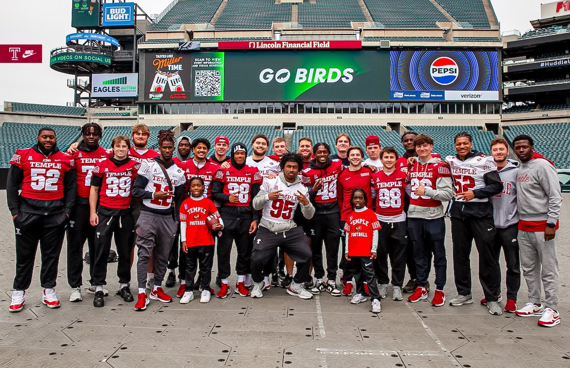 Temple Football (@temple_fb) on Twitter photo Our guys had a blast being back at the Linc last month for the Huddle Up for Autism event with <a href="/eaglesautism/">Eagles Autism Foundation</a> ๐ค
#TempleTUFF Our guys had a blast being back at the Linc last month for the Huddle Up for Autism event with <a href="/eaglesautism/">Eagles Autism Foundation</a> ๐ค
#TempleTUFF