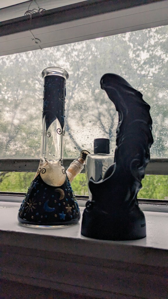 Rainy days 🌧️🌧️
⛓️onlyfans.com/KaliNeko⛓️