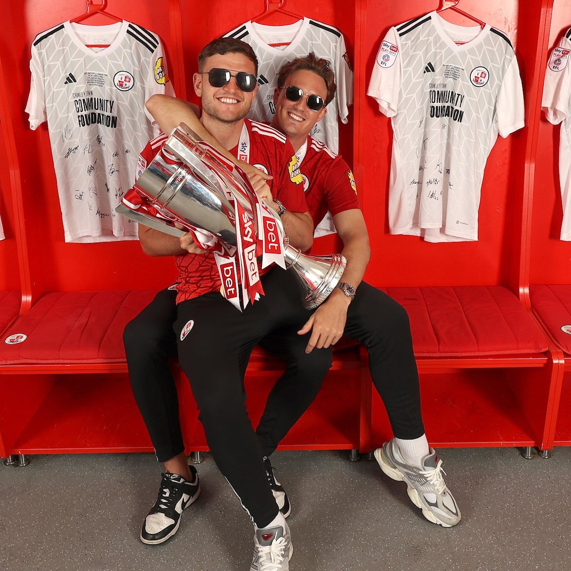 crawleytown's tweet photo. 🫡 Some duo!

#TownTeamTogether🔴 https://t.co/Jtfb7D9QTX