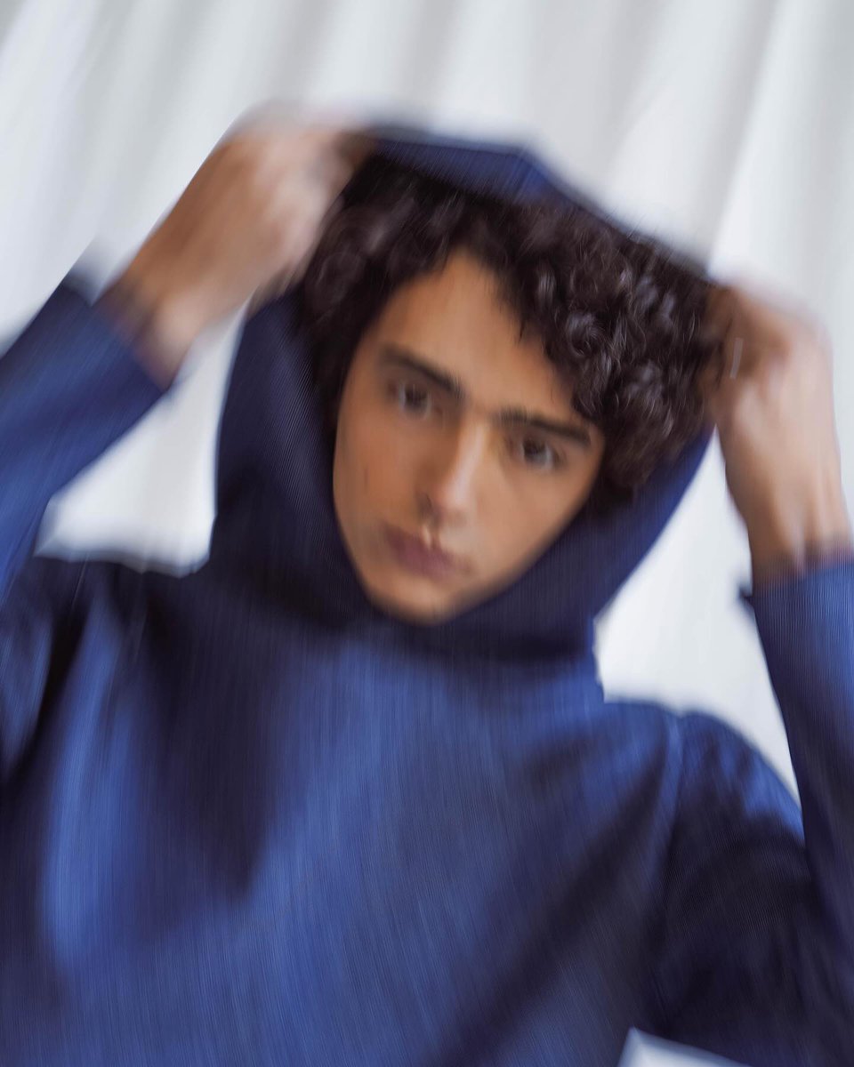 blasupdate's tweet photo. 📲| Hilo de fotos (+un video) de Blas (blaspolidorii) para @/alexandermagazin en ig! https://t.co/qSEhTsOCNz