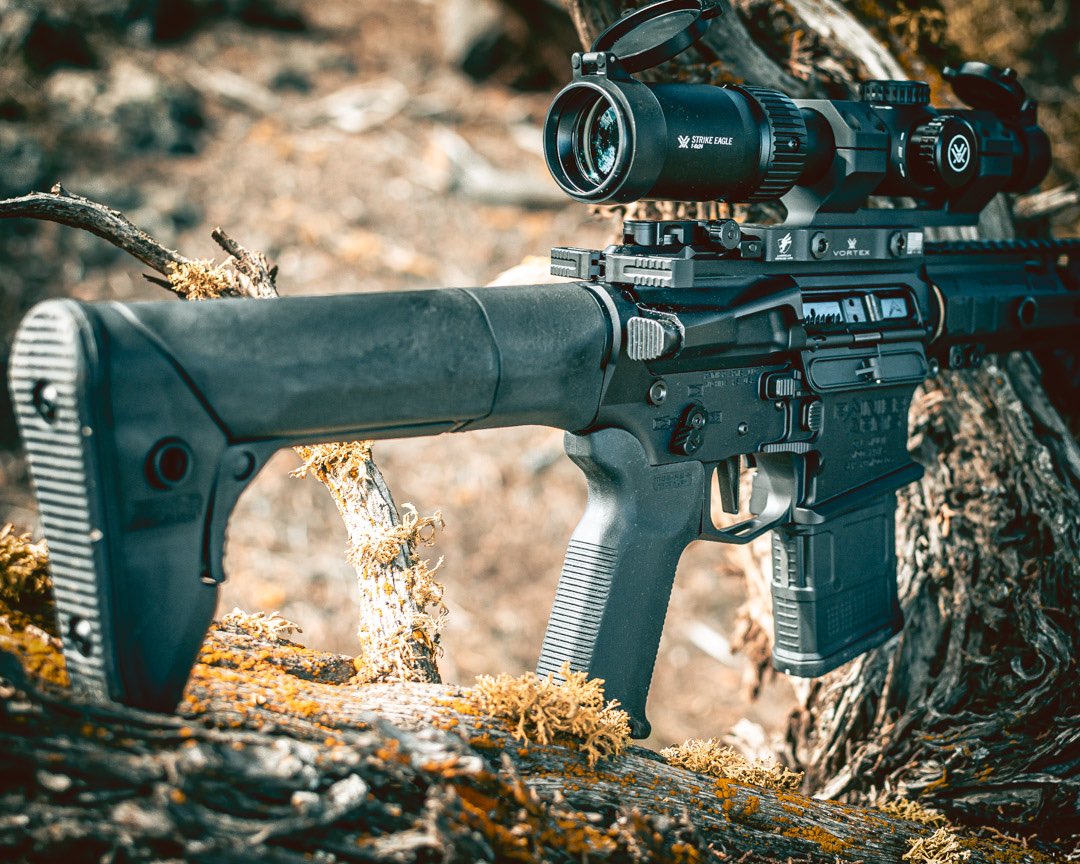 amerikuza's tweet photo. A RECCE stock for a RECCE rifle.

@RainierArms Mod3
@reptiliacorp RECCE Stock
@Magpul furniture 

#edc #rangeday #selfdefense #pew #pewpew #pnw #2a #2ndamendment https://t.co/q9jA0wS48z