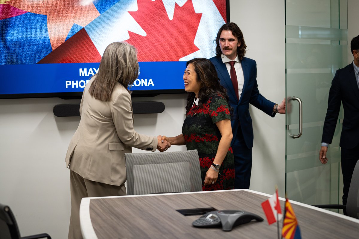 La ministre Ng et la gouverneure de l’Arizona, Katie Hobbs, annoncent la création d’un bureau commercial canadien en Arizona. CA-AZ #AmisPartenairesAlliés

Ensemble, stimulons la croissance et les débouchés!
Consultez les conseils sur le commerce mondial : deleguescommerciaux.gc.ca/united-states-…