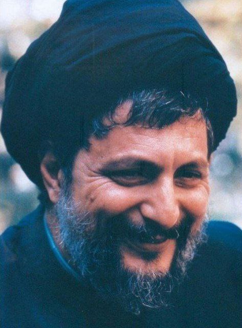 عبادة الله لا تنفصل عن خدمة الناس والإيمان بالله لا ينفصل عن الإهتمام بشؤون المعذبين .

- السيد موسى الصدر "أَعادهُ الله"