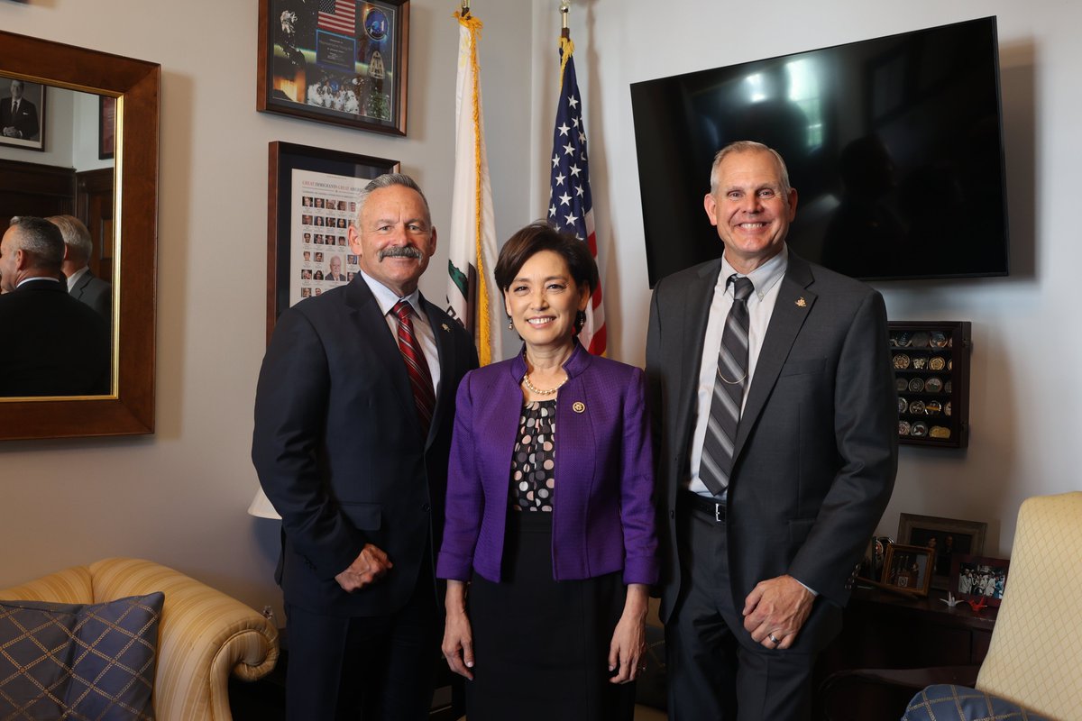 I’m so grateful for the work of @sbcountysheriff Shannon Dicus, @RSO Sheriff Chad Bianco, & their deputies to keep our Chino Hills & Corona communities safe. Appreciated discussing how I can help ensure they have the tools they need to protect the public!