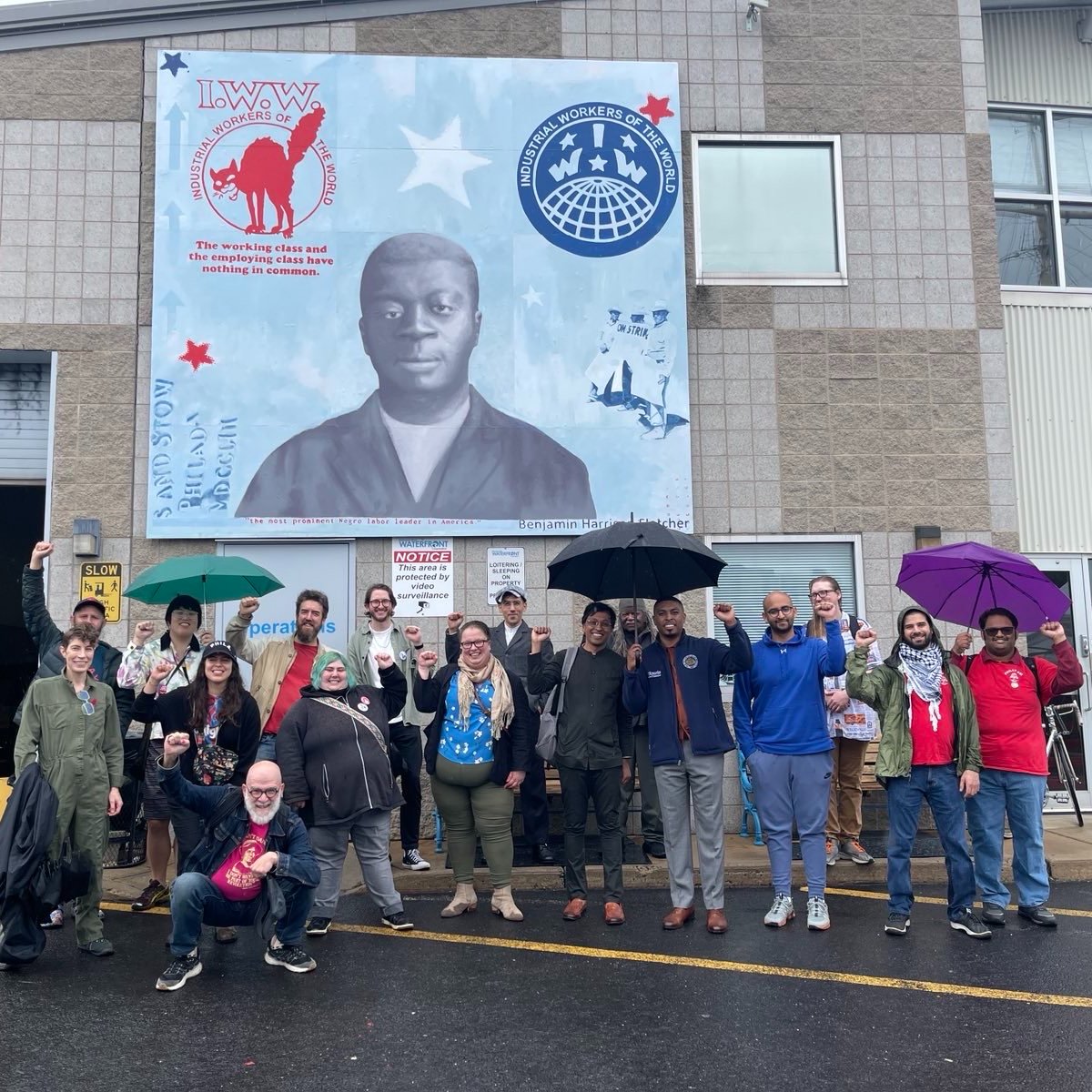 Grateful to @PhillyDSA, @muralarts, and @pinkett1 for bringing this powerful mural of Ben Fletcher to the Delaware River waterfront! His legacy is a testament to socialist and Black radical history, and to the unyielding strength of workers who refuse to be divided.