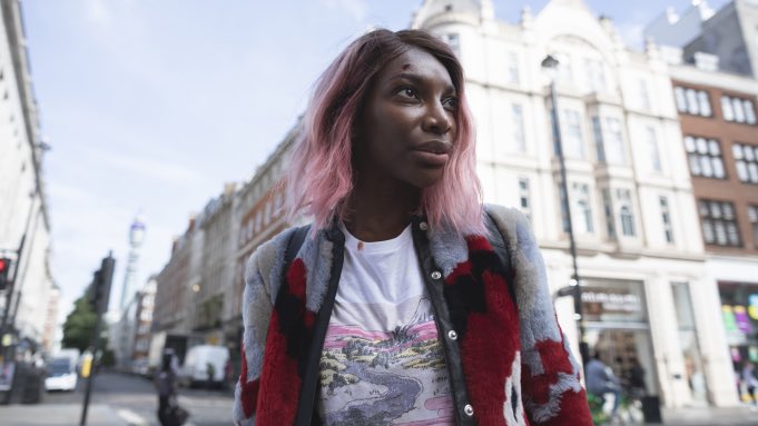 Michaela Coel não está mais desenvolvendo séries ligadas ao universo ‘I MAY DESTROY YOU’.

“Decidimos, com razão, que não havia muito mais a dizer.”

#IMayDestroyYou #MichaelaCoel