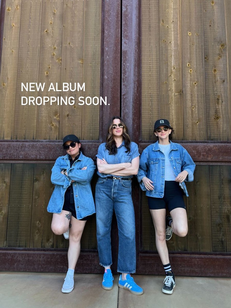 Sommsation tweet media