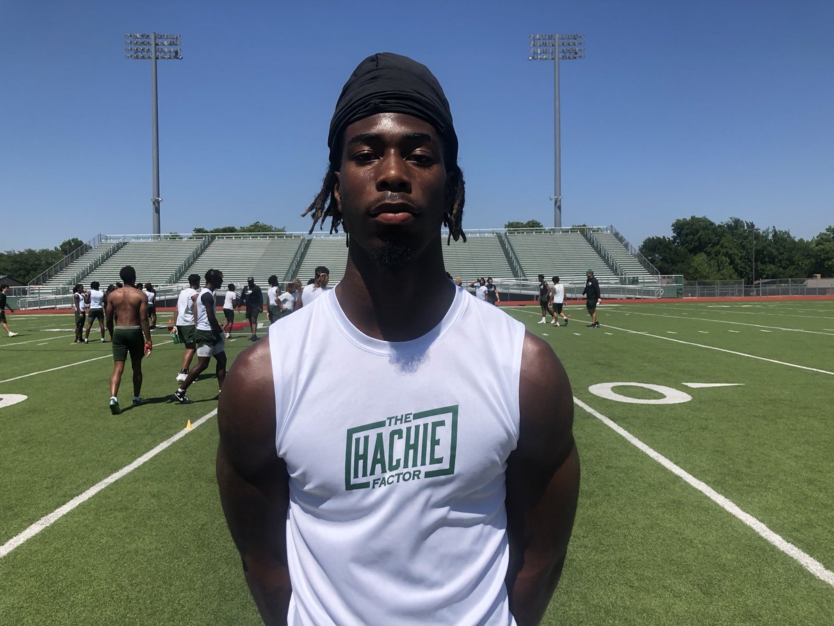 AndrewHatts's tweet photo. Waxahachie has a talented quartet of pass catchers to work with on the outside in Tristian Gardner, Kohen Brown, Trenton Kidd and Lymodrick Daniels. 

Brown has picked up recent offers from Sam Houston and San Diego State while Garder holds a handful of offers as well. 

@kohenbrown2026 | @GardnerTD13 | @NDNFootball | @tr3nton1k