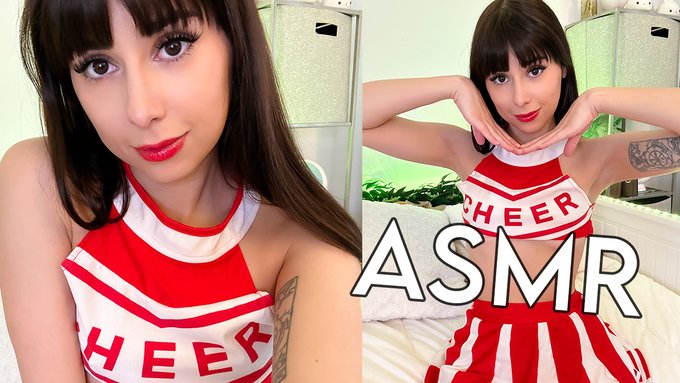 Watch Luna Rexx 🌙💫✨🍌's leaked NSFW photo on TwXstars