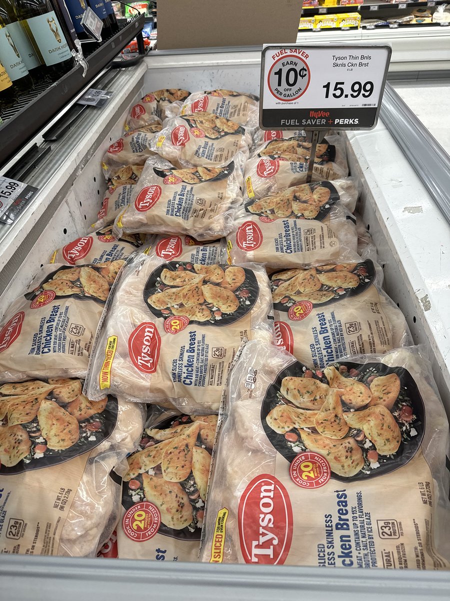HyveeRedOak's tweet photo. Tyson boneless skinless chicken breast now sliced thin for more even cooking! Cooks in under 20 minutes from frozen on stove top! Only $ 2.77 lb. Sold in a 6 pound bag at $ 15.99 with a $.10 fuel saver. https://t.co/IcsM8TJiPq