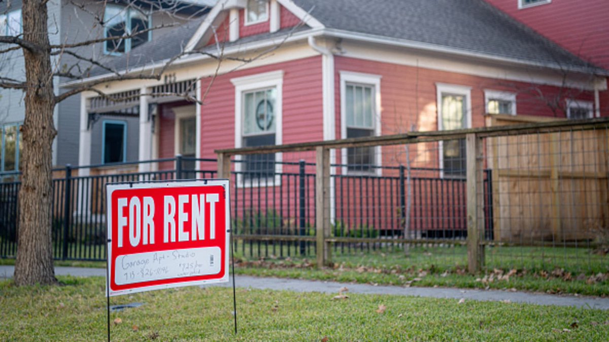 The decision to sell your home vs. rent it out is 'complicated,' experts say — what to know dlvr.it/T7CTl1 #InternalRevenueService #Taxes #Nationaltaxes #Homebuyers