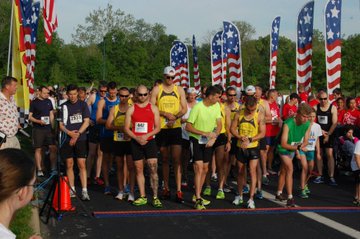 It's #FieldofHeroes week and you can still register for the fieldofheroes.org/fivek, presented by OhioHealth.  We are so grateful for the long-standing support of <a href="/OhioHealth/">OhioHealth</a>, as well as <a href="/RacePenguin/">T.J.</a> and <a href="/FleetFeetCbus/">Fleet Feet + FrontRunner</a>.  We look forward to seeing you at the #fieldofheroes5k!