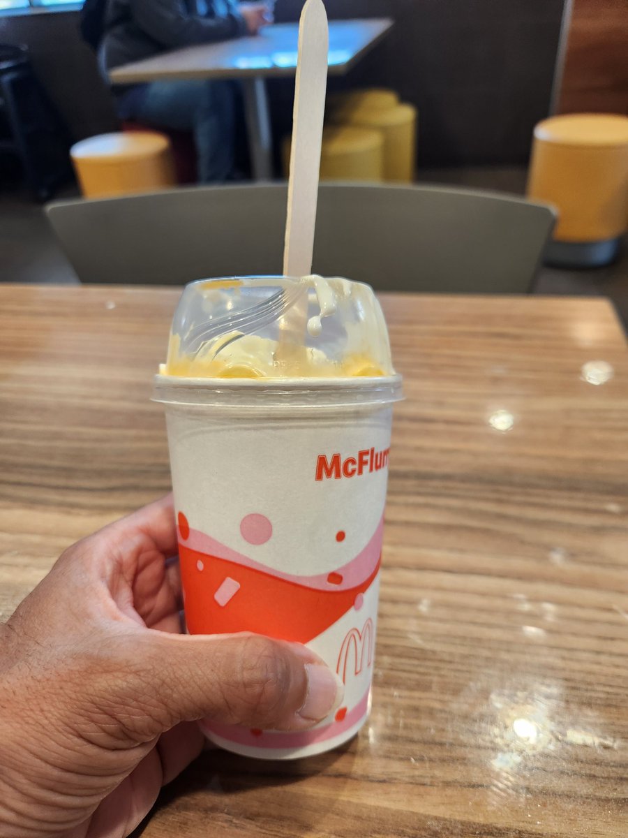 Time for a tasty treat @McDonalds #McDonalds #mcflurry #grandmamucflurry #desserts #icecream