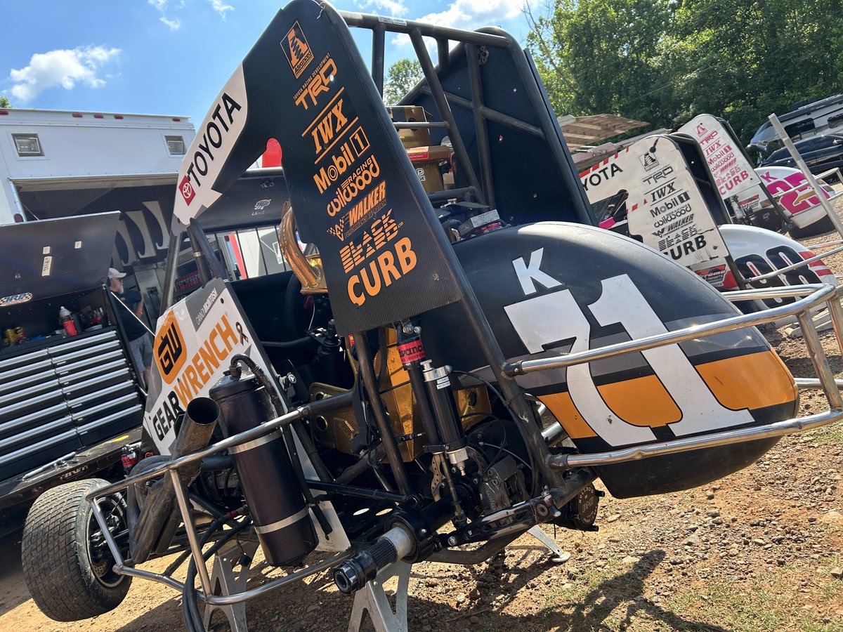 Midgets at @MillbridgeRacin? That’s @cannonmacracing’s cup of tea. ☕️

The 21yr-old from Bixby, OK, swept last year’s Double Down Showdown, leading 42 of the 66 total Feature laps contested.

Today he returns to the red clay holding a 74-point lead in the #XtremeOutlaw standings.