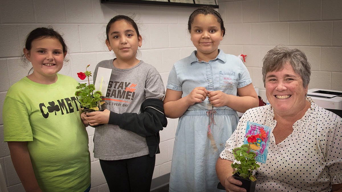 I love this event so much!  Thank you goes out to all the staff and students involved - what a wonderful way to brighten up someone’s day!  #randomactsofkindness