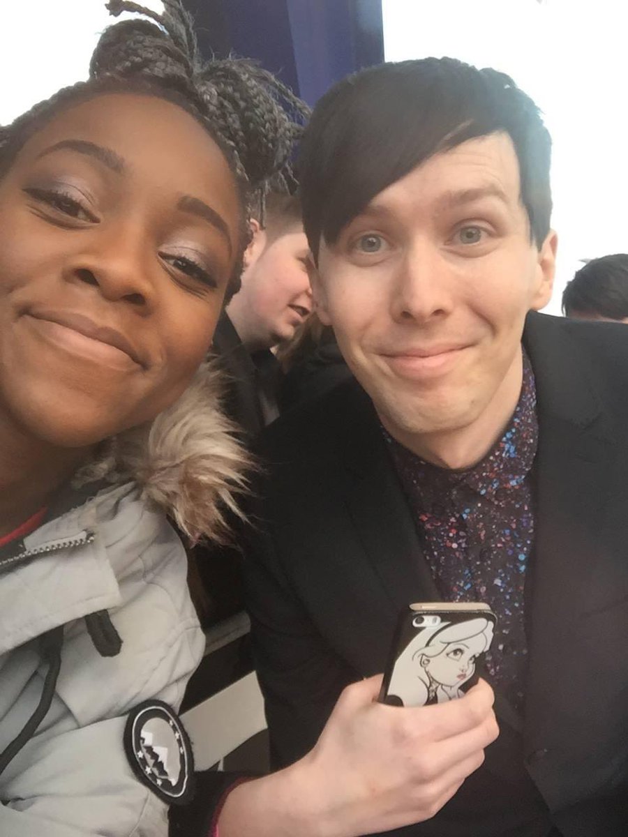 rachelchinourir's tweet image. No x