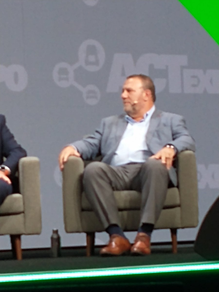 kginalex's tweet photo. @MackTrucks President Jonathan Randall on battery-electric #trucks at @ACTExpo - "Before, we were selling iron. Now we're selling solutions!" https://t.co/WWaLInKXmw