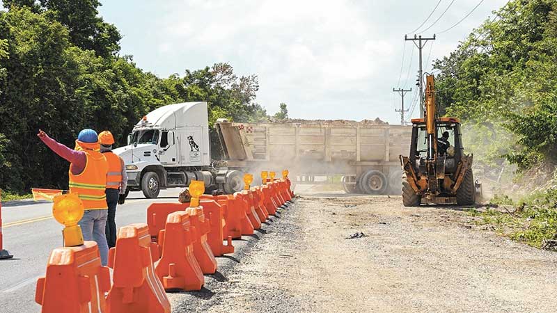 Sedena tramita permisos extemporáneos para regularizar bancos de material del Tren Maya

mexicoxport.com/sedena-tramita…

#ANAM #CadenadeSuministro #CargaFerroviaria #CartaPorte #CIIT #ComercioExterior #Economía #Exportaciones #Importaciones #Logística #Mexicoxport #SAT #TMEC #TrenMaya