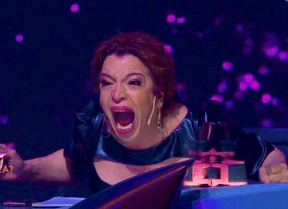 salseilloo's tweet image. QUÉ INJUSTO TODO ESTE MACHAQUE CONTRA AURAH CUANDO EL QUE LLEVA RIÉNDOSE DE LA ORGANIZACIÓN DESDE EL PRINCIPIO ES ÁNGEL CRISTO. 

Sois unos Sin Vergüenzas. @Supervivientes #TierraDeNadie11