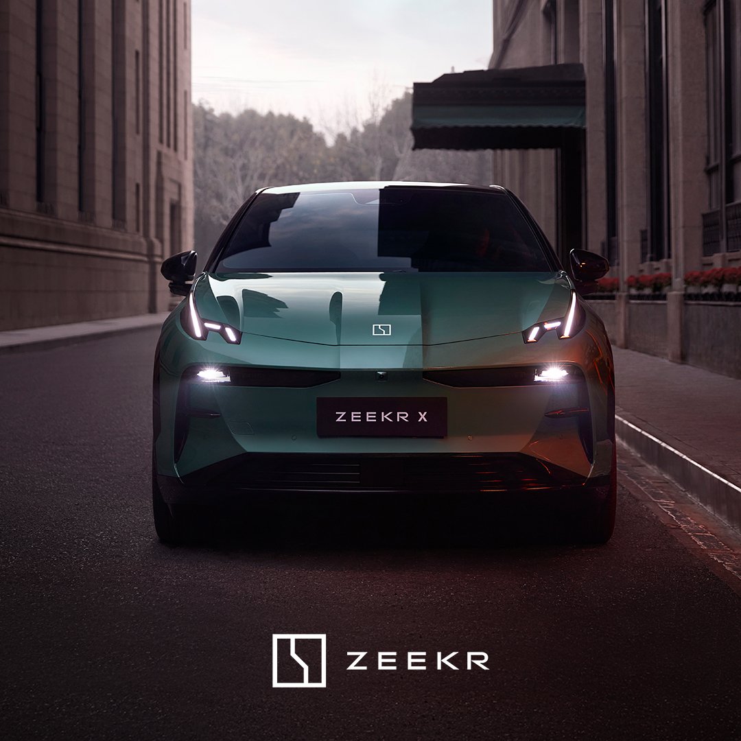 Zeekrmexico's tweet photo. Zeekr X es un SUV urbano de motor Twin AWD y 428 caballos de potencia en su versión Flagship. Te entendemos si la primera palabra que viene a tu mente es “Increíble”.
#ZeekrMéxico #ZeekrX #ev #LuxuryCars #ZeekrLife https://t.co/bAy290vTnG