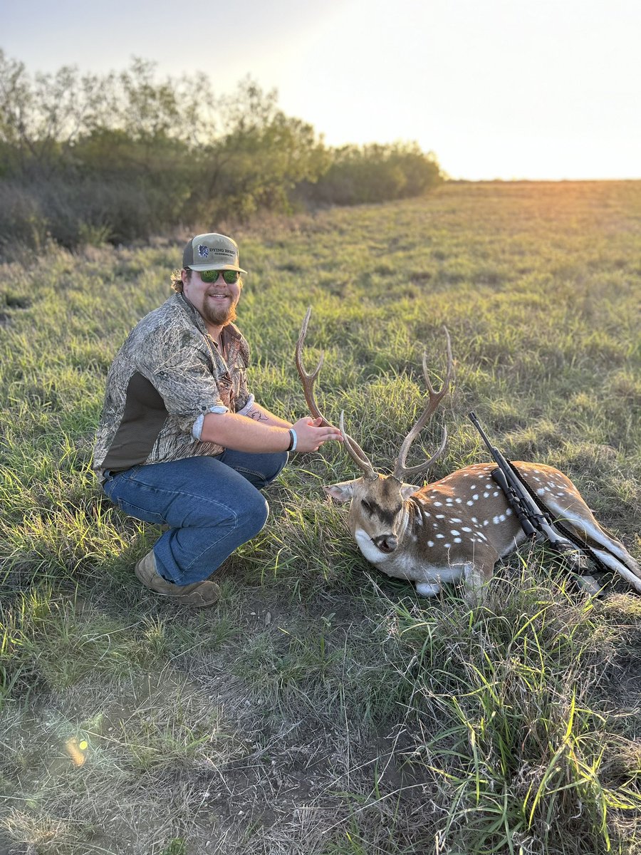 its_garrett_j's tweet photo. Had a hell of weekend down south!! https://t.co/B5Fd2K5wF6