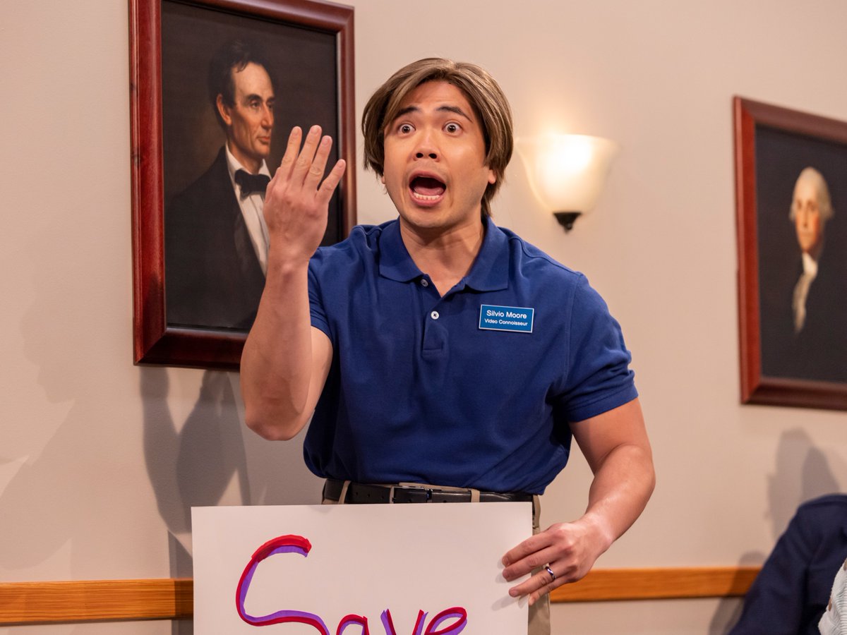 studioc_tv's tweet photo. It's a City Hall meeting and the residents in town are tired of the internet. They want it shut off! New on YouTube! https://t.co/z6kLJxm3MY
#studioc #cityhall #nomoreinternet #turnitoff #comedy https://t.co/utIGhu3peE