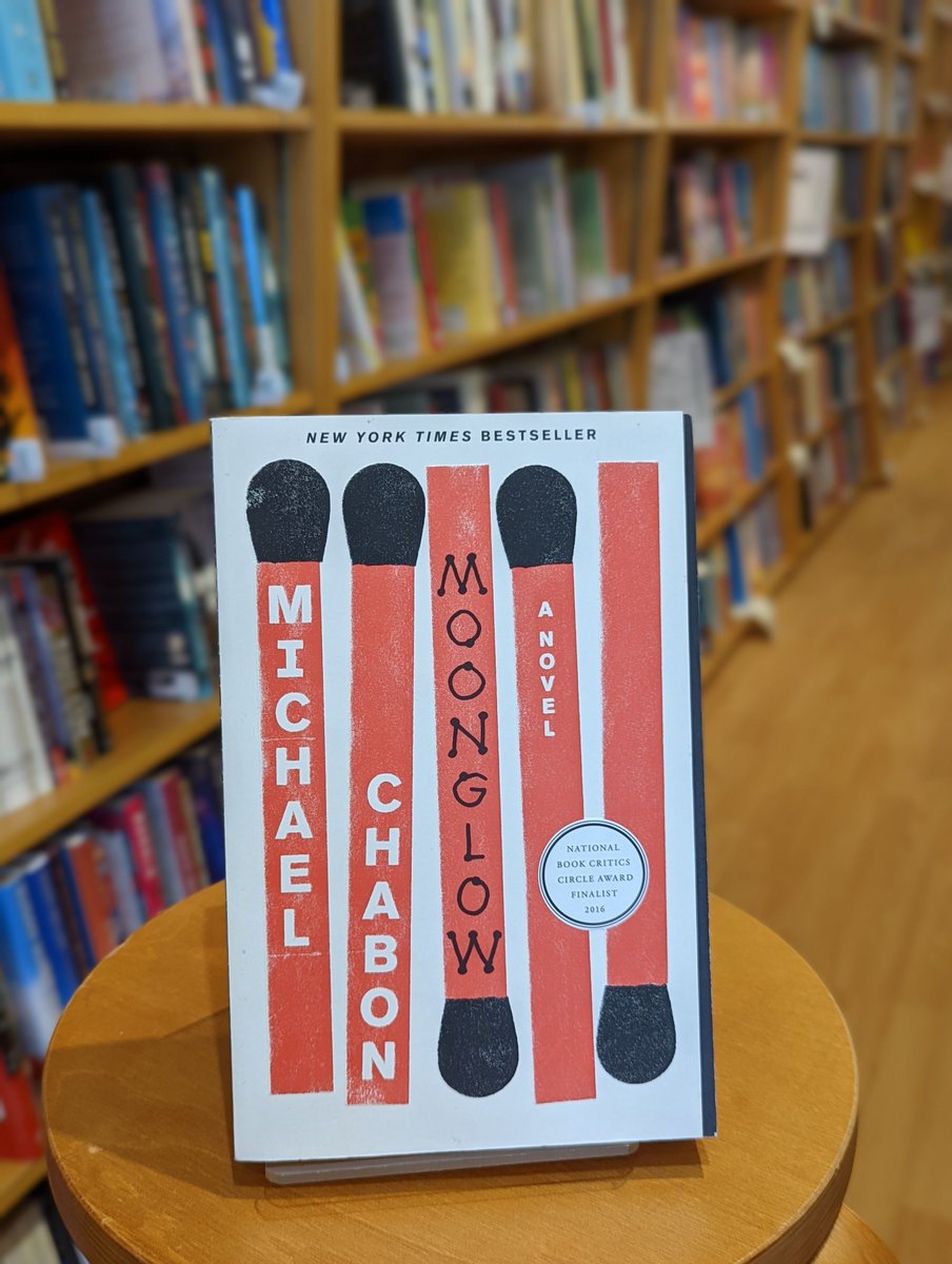 NewStoryBooks's tweet photo. $5.95 (list $16.89)
“Radiant.” — Sloane Crosley, Vanity Fair

“A story as much about the art of storytelling as it is about family, history, and the 20th century, Moonglow is a dazzling achievement.” — Buzzfeed

https://t.co/tnEgKPq93E https://t.co/n4DSHBJZao