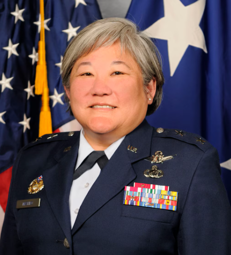 🚨MAJ. GEN. SUSAN K. MASHIKO 🚨
Maj. Gen. Susan K. Mashiko was the first Japanese American woman to be promoted to flag rank.General Mashiko has held various key positions in space and acquisition throughout her distinguished career.
.
.
 #thecommissaryshopper #commissaryshopper