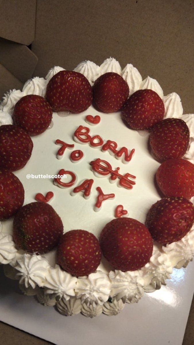 eh, aku punya balonnnn 🫨🫨🫨🫨